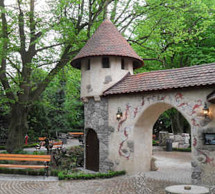 Verzierter Durchgang