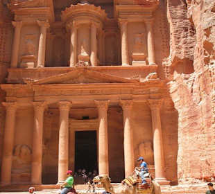 Spacer po Mieście Wykutym w Skale - Petra