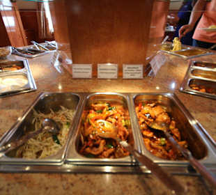 Mittags-Büffet