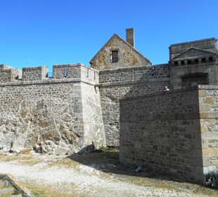 Fort National