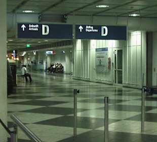 Vom Gate C zum Gate D 