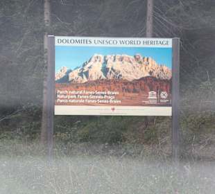 Gadertaler Straße Straßenschild Weltnaturerbe