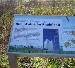 Hinweistafeln zur Info