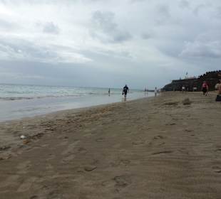 Schöner sauberer Strand vom Hotel aus
