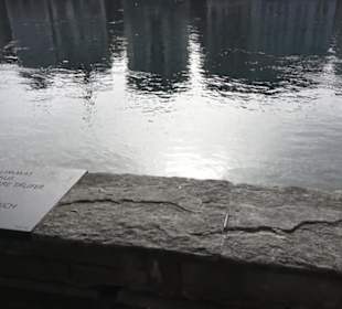 Täufer-Gedenkplatte