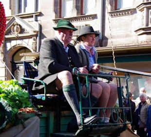 Landjgd.Knoblauchsland  4 Festwagen