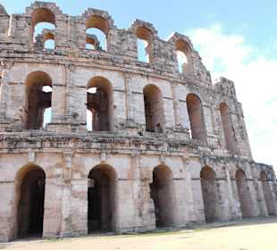 Kolosseum in El Jem Tunesien
