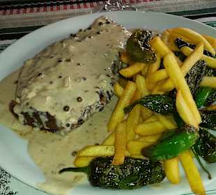 Rumpsteak mit grüner pfeffersauce  (Spitze)