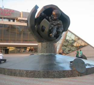 Eines der vielen Denkmäler