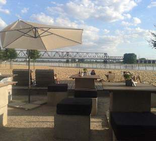 Der Bereich mit den Tischen