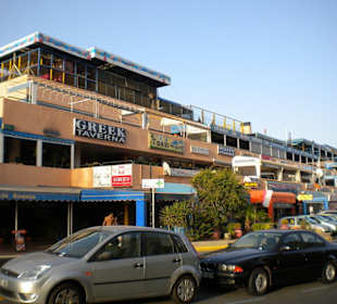 Einkaufsgebäude von San Augustin