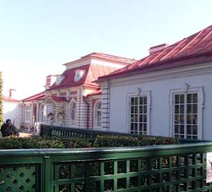 Schlösschen Mont Plaisiere im Park Peterhof