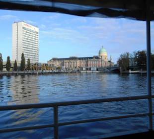 Schlösserfahrt mit MS Gustav