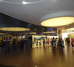 Eingang zum Burj Khalifa