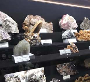 Mineralien- und Mathematikmuseum
