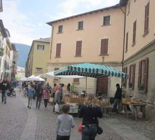 Wochenmarkt in Morbegno