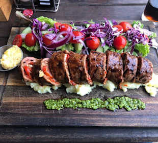 Das war unsere gefüllte Steak Rolle