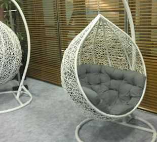 LOT POLISH AIRLINES CLUB LOUNGE