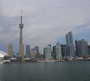 Hafen Skyline Toronto vom Schiff aus gesehen