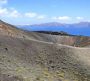 Fascynujące widoki z Nea Kameni na Santorini