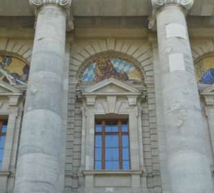 Die Staatskanzlei: Blick vom Hofgarten