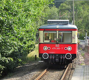 Elektrotriebwagen auf der Flachstrecke
