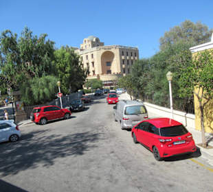 Mit dem Hop Bus in Rhodos Stadt unterwegs