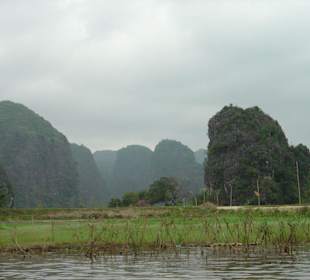 Trockene Halongbucht