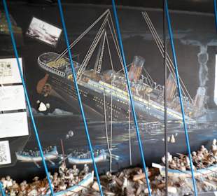 Sindbad Submarine - Wartebereich