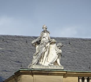  Neues Schloß