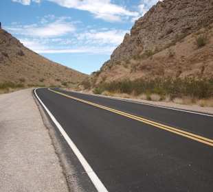 Straße ins Nirgendwo