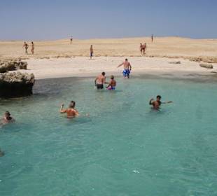 Die Wüsteninsel Tawila-Island im Roten Meer