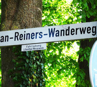 Straßenschild des Jan-Reiners-Weges