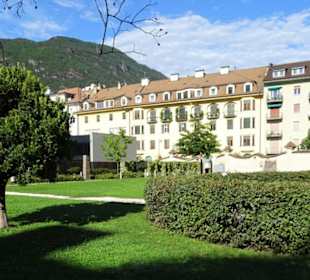 Rundgang durch den Kapuzinergarten Bozen