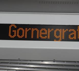 Ortsangabe in der Bahn