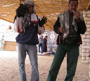 Quad-Führer mit Kameramann