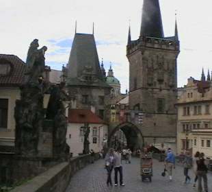 Morgens auf der Karlsbrücke