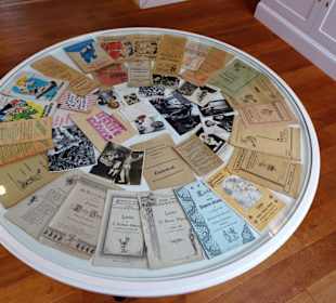 Rundgang durch das Haus des Karnevals