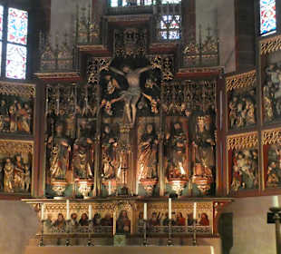 Der Hauptalter in der Heilig-Kreuz-Kirche