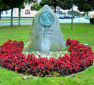 Der Klaus-Groth Gedenkstein!