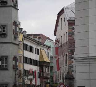 Blick aufs Goldene Dacherl