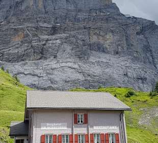 Zum Schluß mit dem Bus zur großen Scheidegg