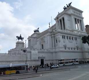 Monumento a vittorio emanuele