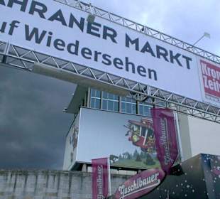 Ars Electronica Center während der Jahrmarktes