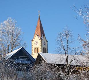 Blick zum Kirchturm