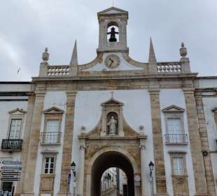 Torbogen Arco da Vila