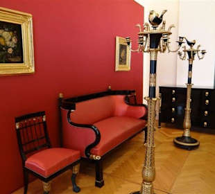 Im Hofmobiliendepot
