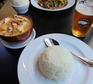 Sen Thai-Asian Bistro in St Louis