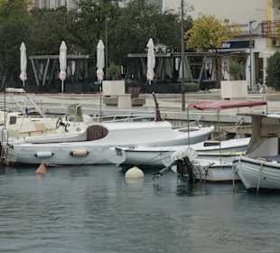 Blick zum Hafen von Crikvenica