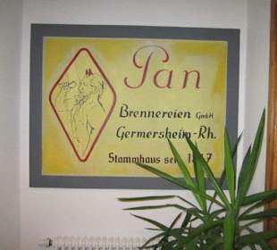 Original Schild der alten Brennerei PAN